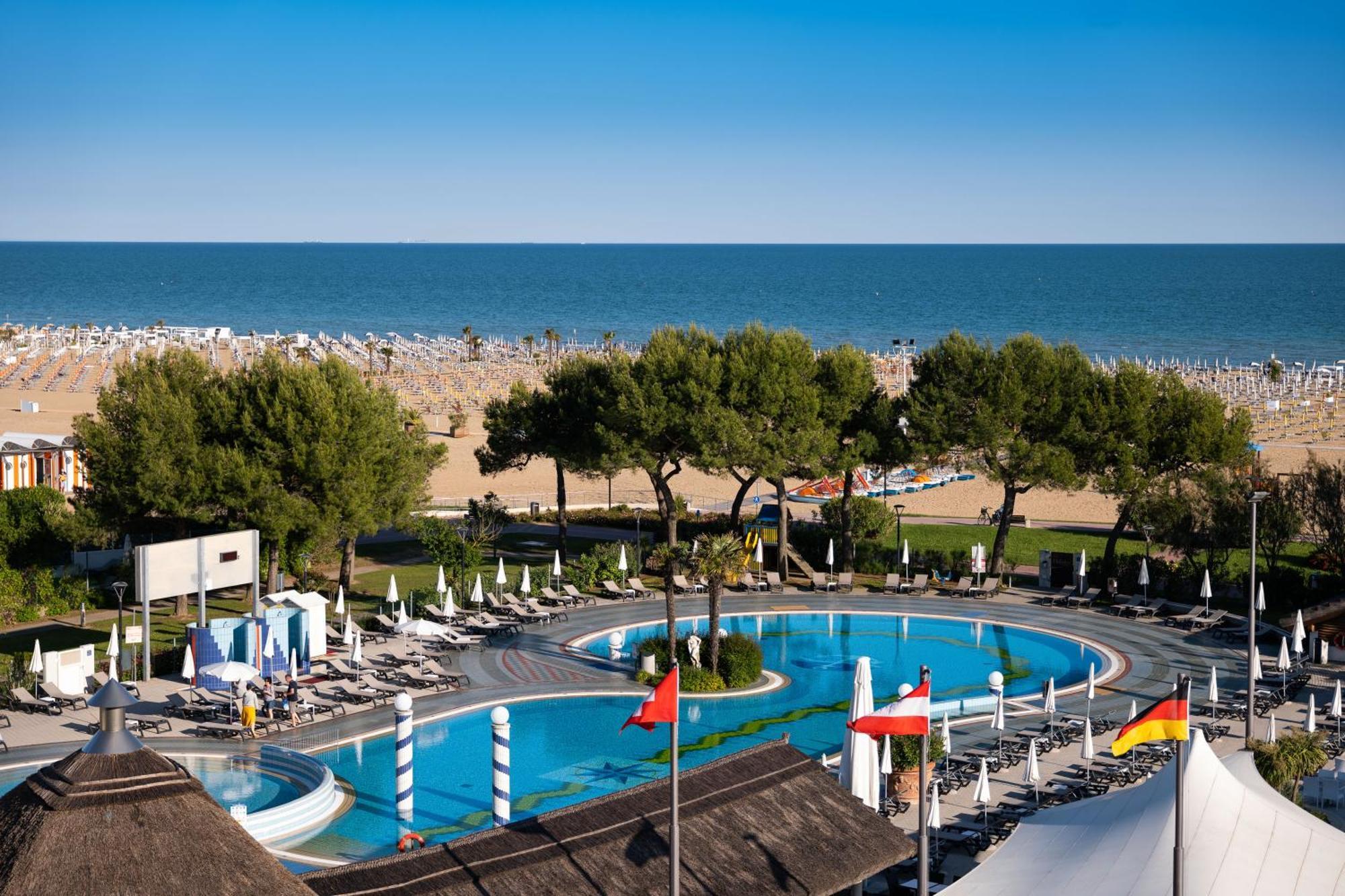 Aparthotel Holiday