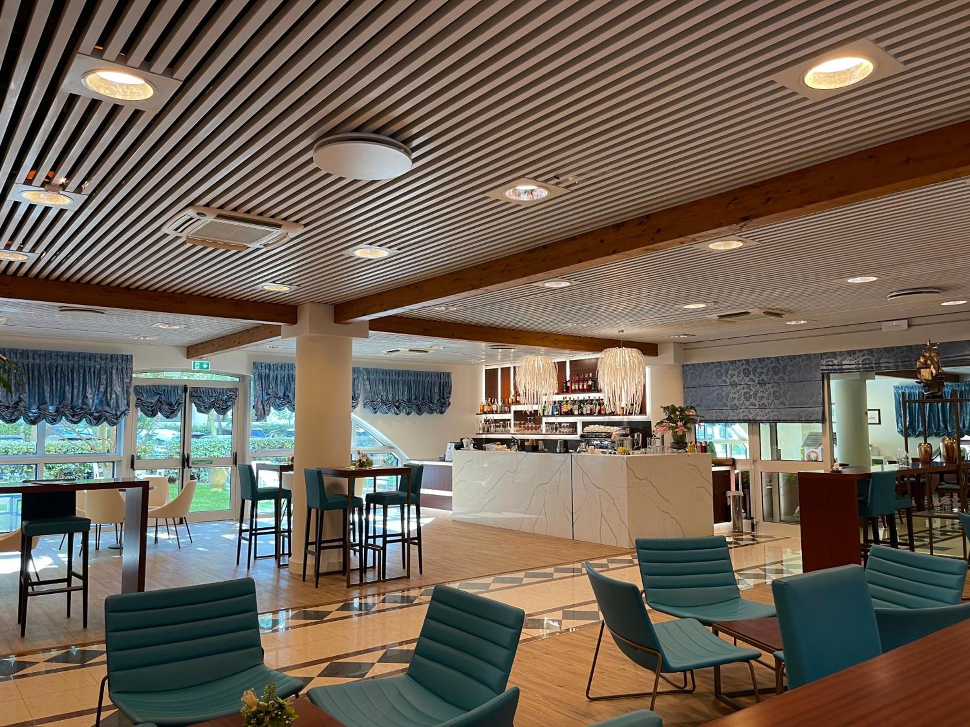 Hotel Aparthotel Holiday