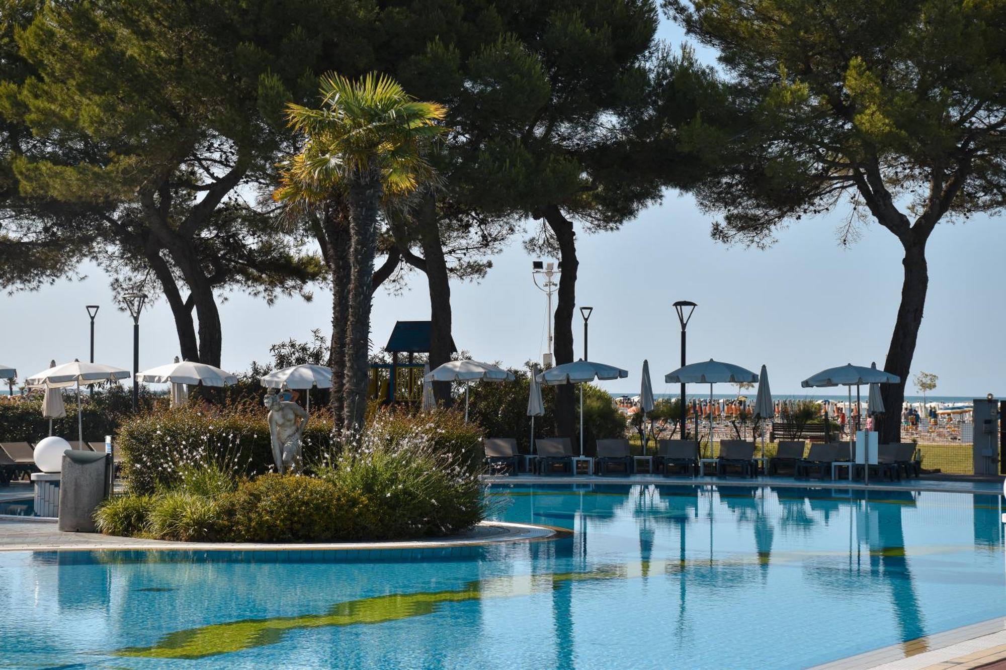 Aparthotel Holiday Hotel Bibione